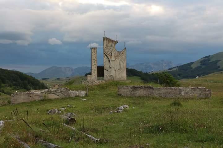 Katun Ljeljenak Otel Plužine Dış mekan fotoğraf
